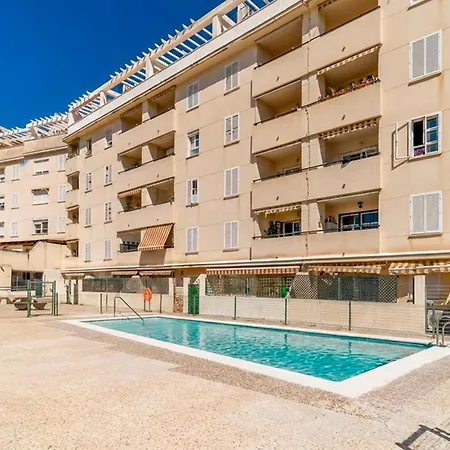 2 Bedroom Stunning Apartment In Torremolinos Torremolinos