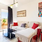 Апартаменти 2 Bedroom Stunning Apartment In Torremolinos *