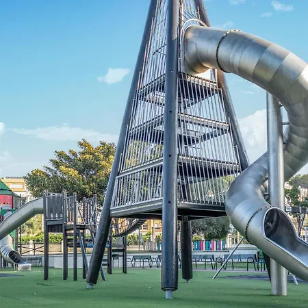 Lägenhet Awesome In Torremolinos